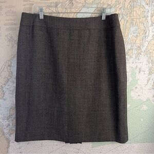 EUC!  Brown Pencil Skirt with Ruffle On Back Size 14 - Brand Tag Removed!